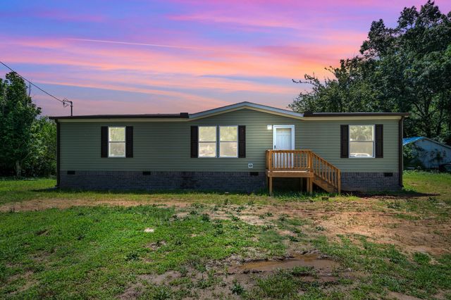 7428 Johnny Crow Rd, Lyles, TN 37098