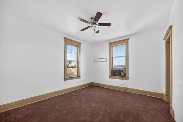 120 E 20th Ave, Munhall, PA 15120