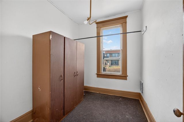 120 E 20th Ave, Munhall, PA 15120