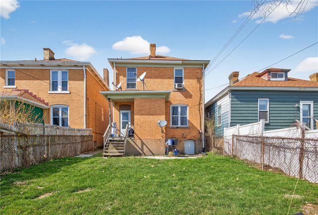 120 E 20th Ave, Munhall, PA 15120