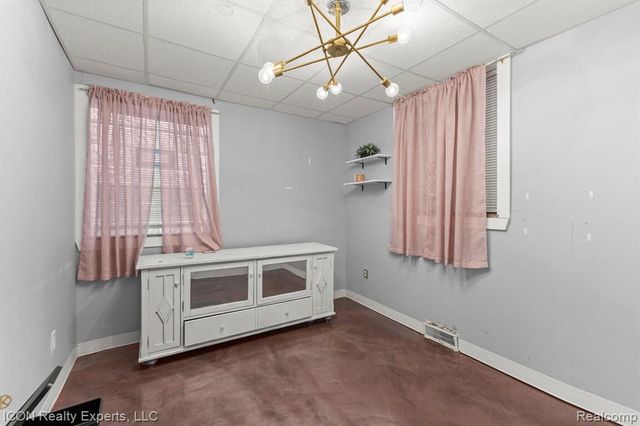 13000 Hayes St, Detroit, MI 48205