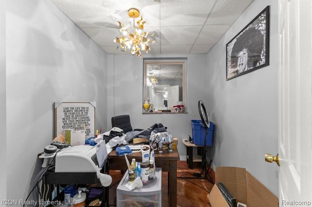 13000 Hayes St, Detroit, MI 48205