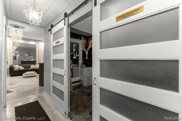 13000 Hayes St, Detroit, MI 48205