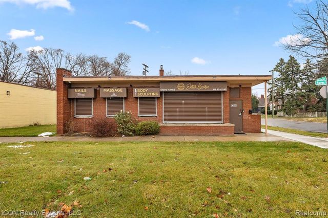 13000 Hayes St, Detroit, MI 48205