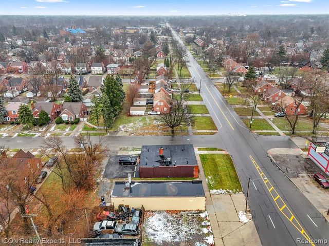 13000 Hayes St, Detroit, MI 48205