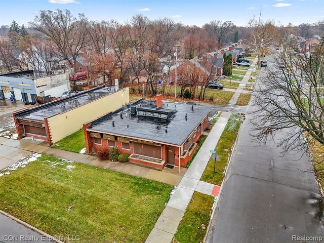 13000 Hayes St, Detroit, MI 48205