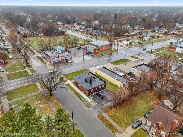 13000 Hayes St, Detroit, MI 48205