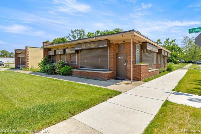 13000 Hayes St, Detroit, MI 48205