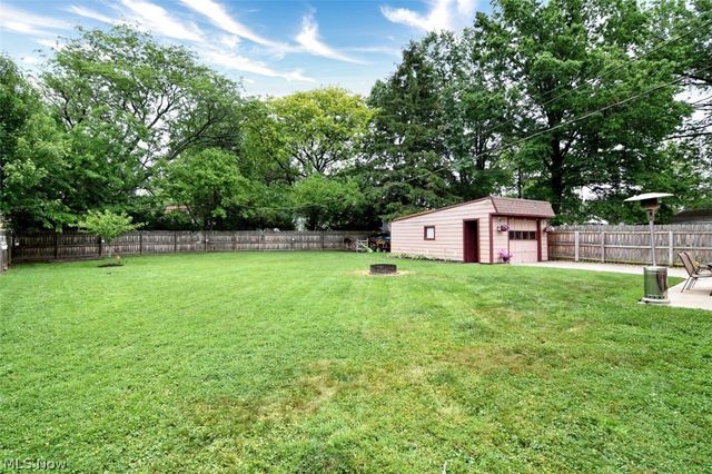711 E 256th Street, Euclid, OH 44132
