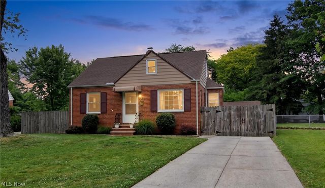 711 E 256th Street, Euclid, OH 44132