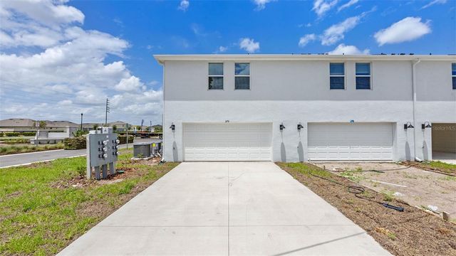 280 PRESTON COVE DRIVE, St Cloud, FL 34771