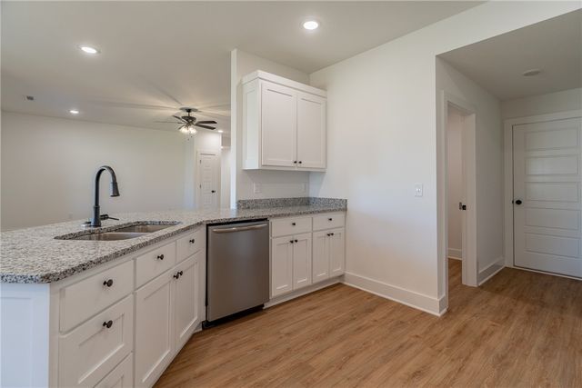 952 Petit Jean Street, Prairie Grove, AR 72753