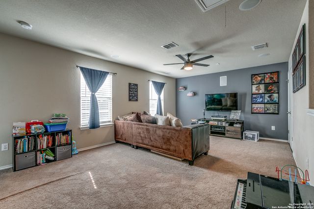 10743 Gazelle Cliff, San Antonio, TX 78245