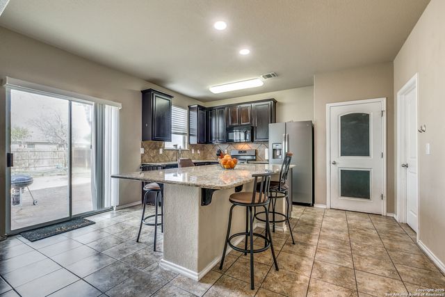 10743 Gazelle Cliff, San Antonio, TX 78245