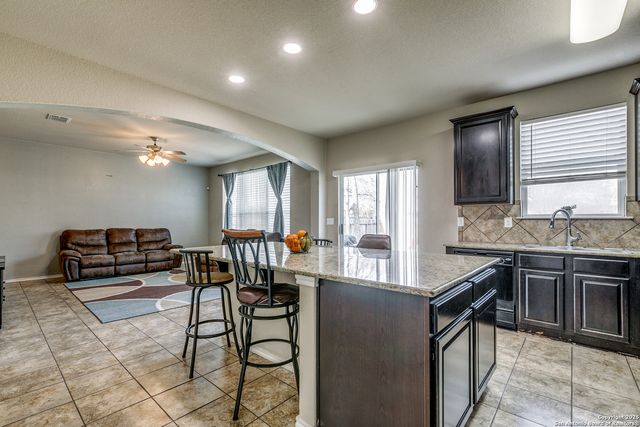 10743 Gazelle Cliff, San Antonio, TX 78245