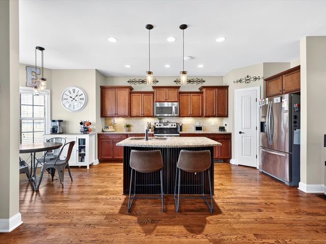 2731 Jasmine St, Lebanon, TN 37087