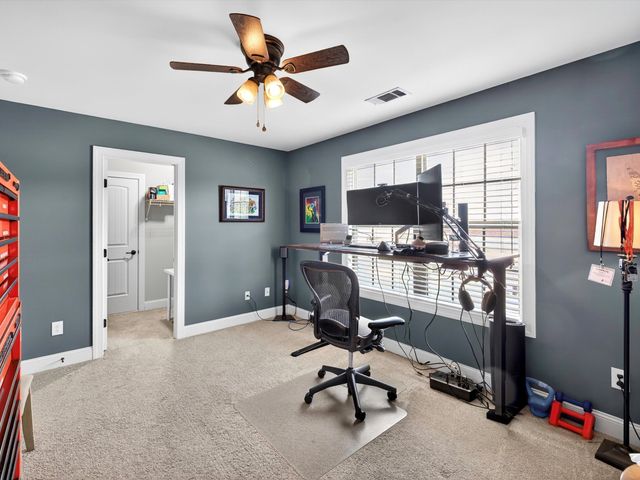 2731 Jasmine St, Lebanon, TN 37087