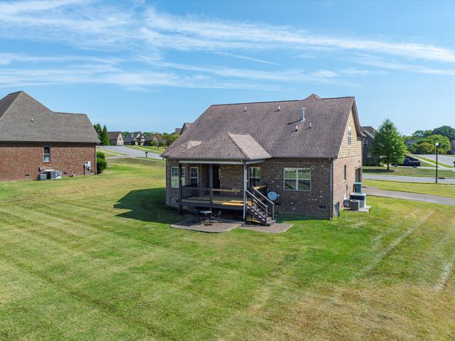 2731 Jasmine St, Lebanon, TN 37087