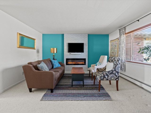 16858 W 14th Pl, Golden, CO 80401