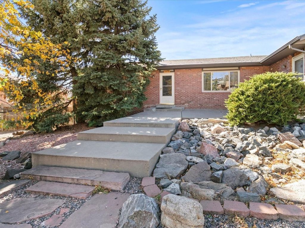 16858 W 14th Pl, Golden, CO 80401