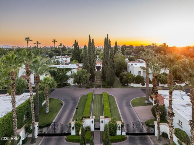 4316 N 40TH Street, Phoenix, AZ 85018