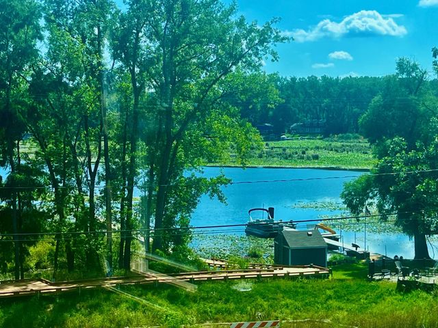 2817 Victoria Street N, Roseville, MN 55113