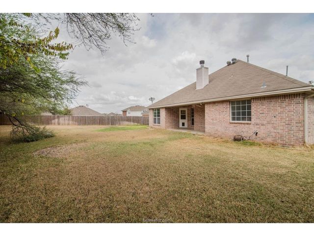 218 Stuttgart Circle, College Station, TX 77845