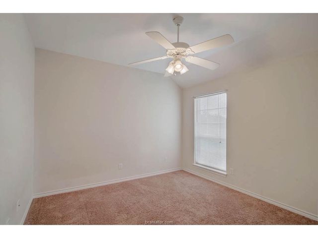 218 Stuttgart Circle, College Station, TX 77845