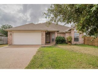 218 Stuttgart Circle, College Station, TX 77845