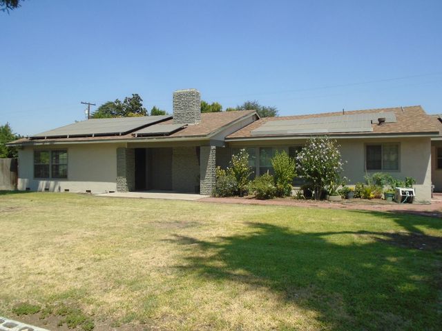 935 S Park Circle Drive, Fresno, CA 93727