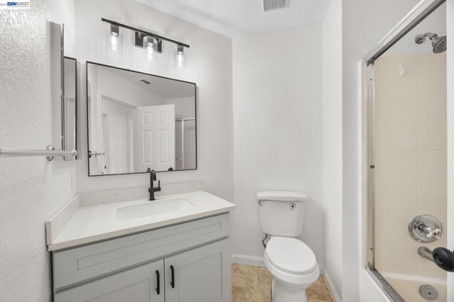 5136 Grass Valley Way, Antioch, CA 94531