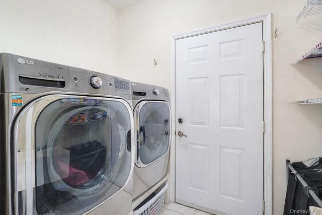 9 Trotter Lane, Poughkeepsie, NY 12603