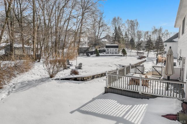 9 Trotter Lane, Poughkeepsie, NY 12603