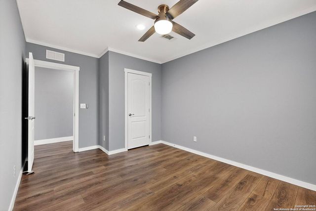 173 Medina Verde, Natalia, TX 78059