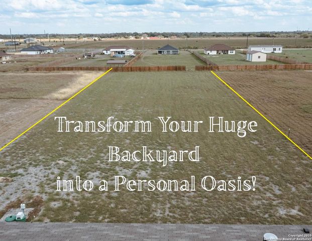 173 Medina Verde, Natalia, TX 78059