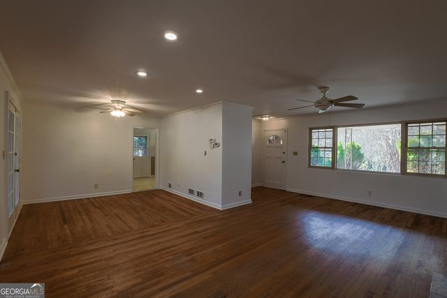 3021 Old Concord Road SE, Smyrna, GA 30082