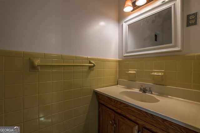 3021 Old Concord Road SE, Smyrna, GA 30082