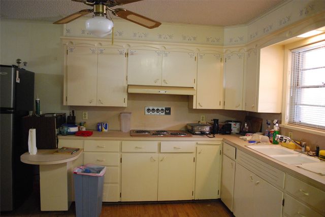 1720 Avenue K, Anson, TX 79501