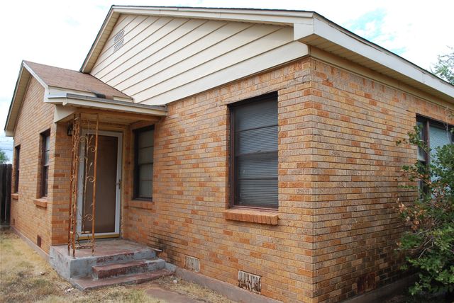 1720 Avenue K, Anson, TX 79501