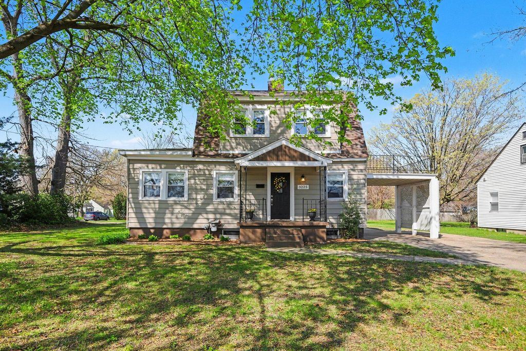3225 Clyde Park Avenue SW, Wyoming, MI 49509