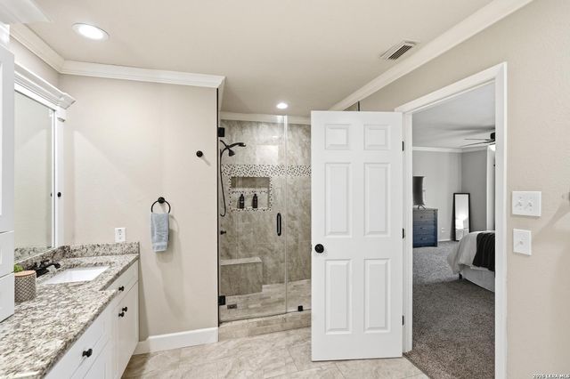 13314 Galicia, Universal City, TX 78148