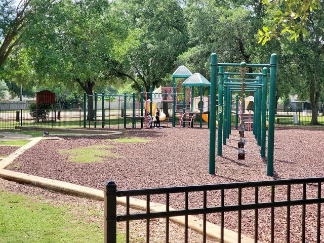 7410 Tetela Drive, Houston, TX 77083