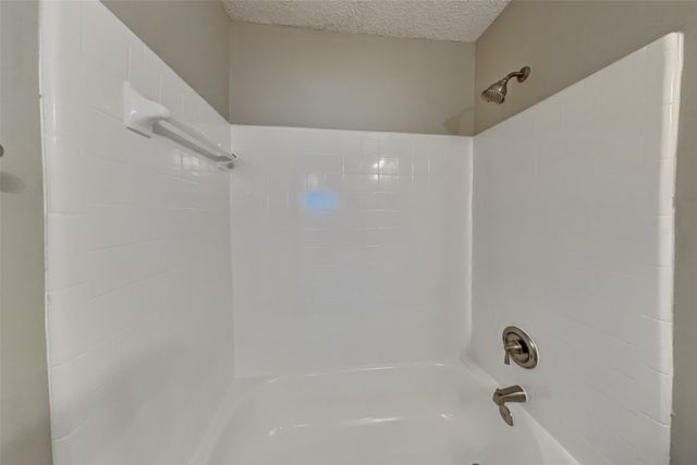 2059 Sienna Trail, Lewisville, TX 75067