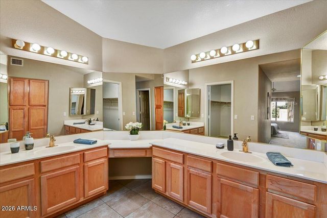 19418 N 84TH Avenue, Peoria, AZ 85382