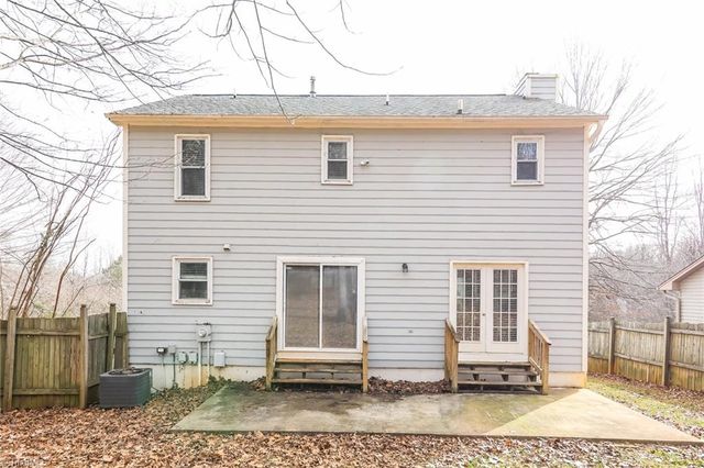 1601 Trinity Garden Circle, Clemmons, NC 27012