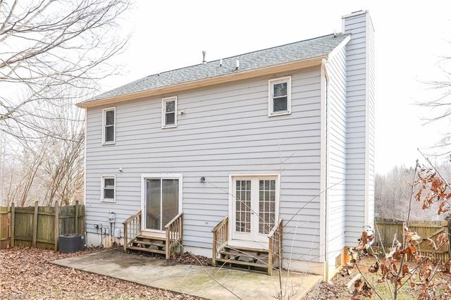 1601 Trinity Garden Circle, Clemmons, NC 27012