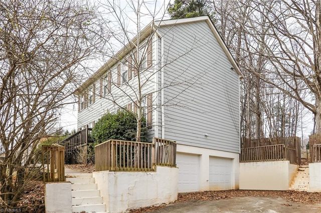 1601 Trinity Garden Circle, Clemmons, NC 27012