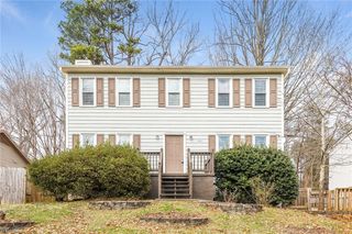 1601 Trinity Garden Circle, Clemmons, NC 27012