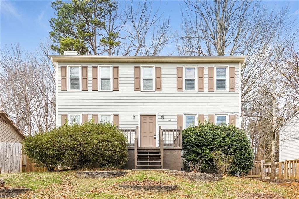 1601 Trinity Garden Circle, Clemmons, NC 27012