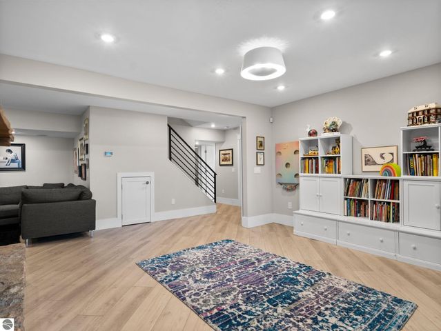 7749 Gingerwood Drive, Traverse City, MI 49685